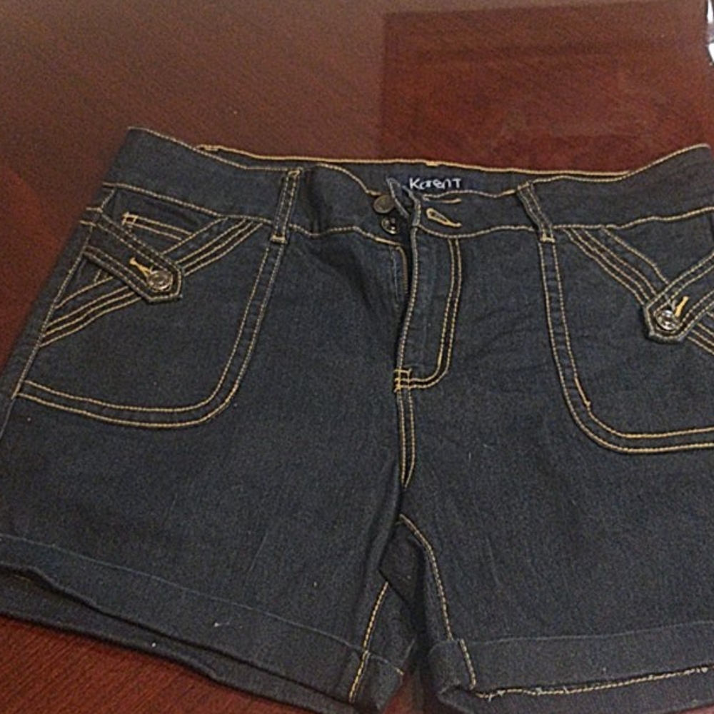 Denim cuffed shorts size 18